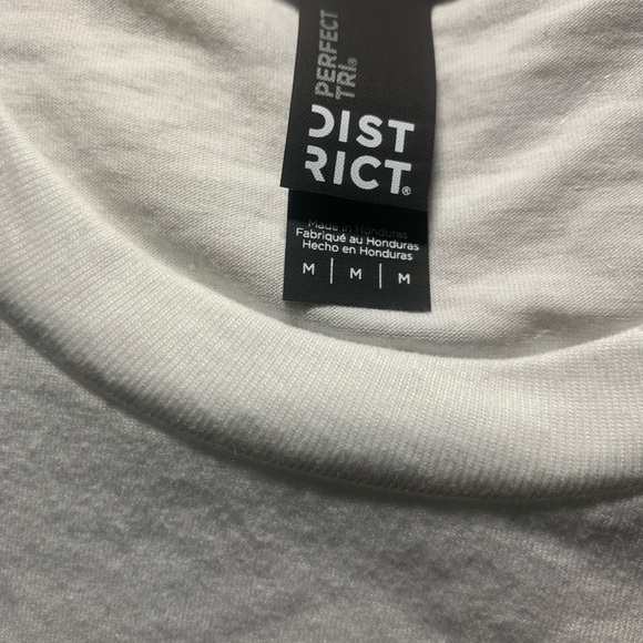 Disney Hollywood Studios shirt. - Picture 3 of 5